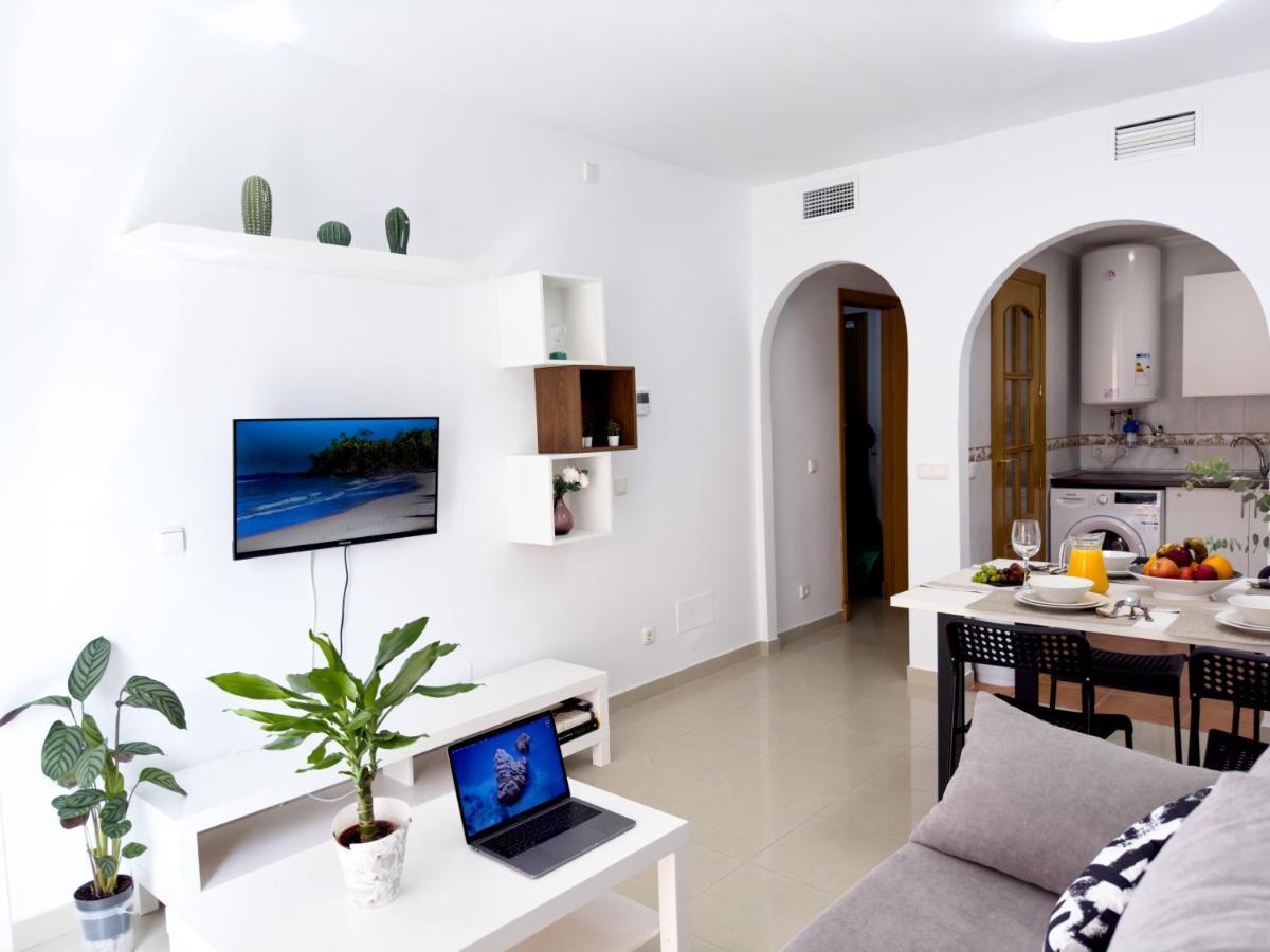 Playa Sun Apartman San Luis de Sabinillas Kültér fotó